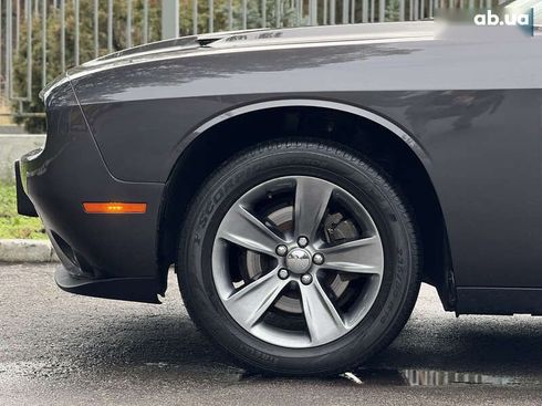 Dodge Challenger 2020 - фото 17