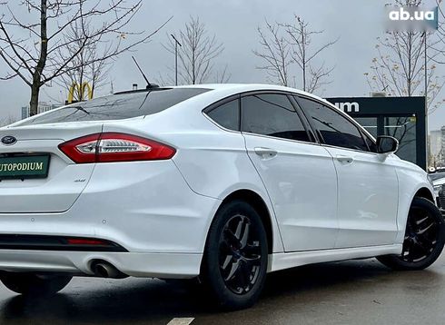 Ford Fusion 2015 - фото 16