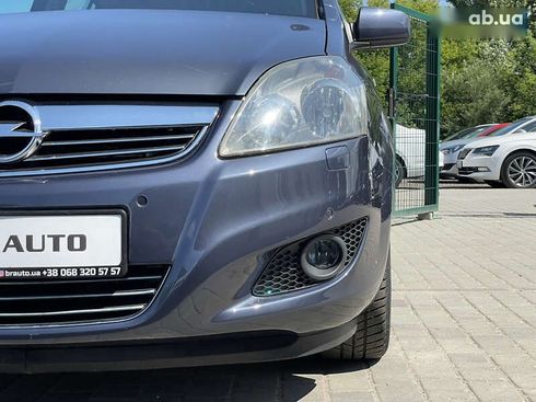 Opel Zafira 2010 - фото 7