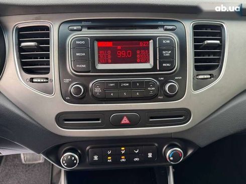 Kia Carens 2013 - фото 10