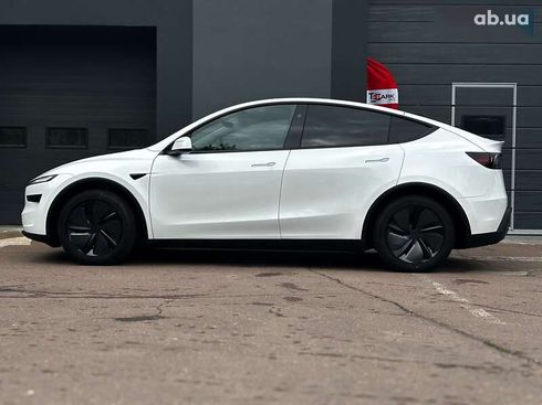 Tesla Model Y 2025 - фото 6