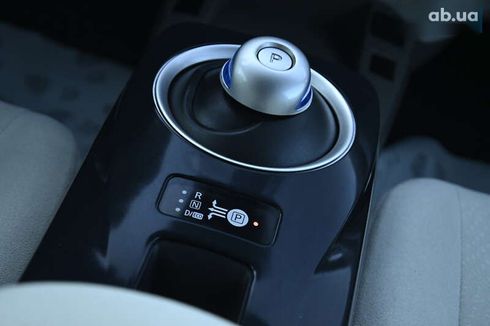 Nissan Leaf 2011 - фото 30