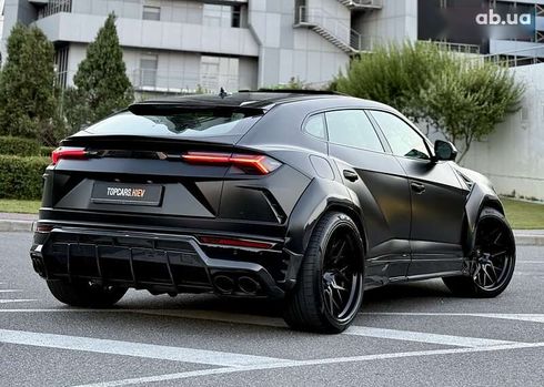 Lamborghini Urus 2021 - фото 18
