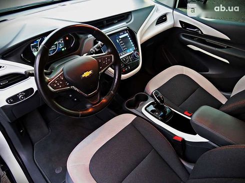 Chevrolet Bolt 2021 - фото 12