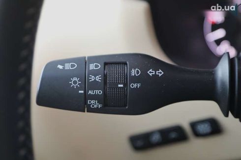 Lexus NX 2019 - фото 20