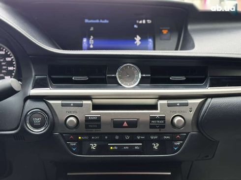 Lexus ES 2015 - фото 20