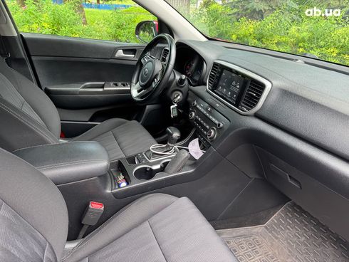 Kia Sportage 2020 красный - фото 22