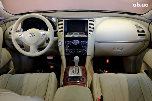 Infiniti QX70 2014 черный - фото 7