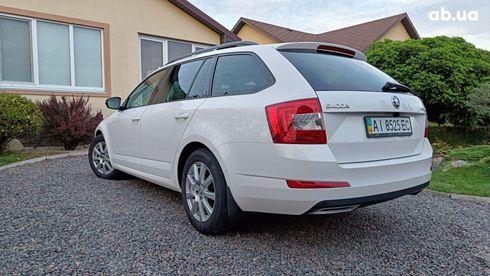 Skoda Octavia 2014 белый - фото 6