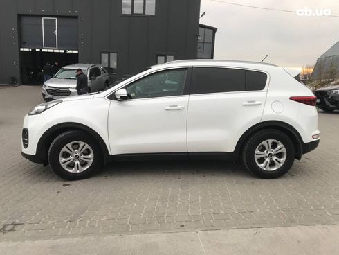 Kia Sportage 2017 белый - фото 3