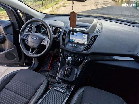 Ford Kuga 2019 - фото 22