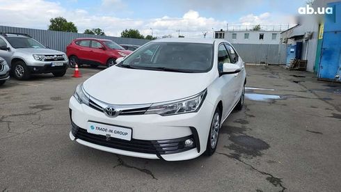 Toyota Corolla 2018 - фото 6