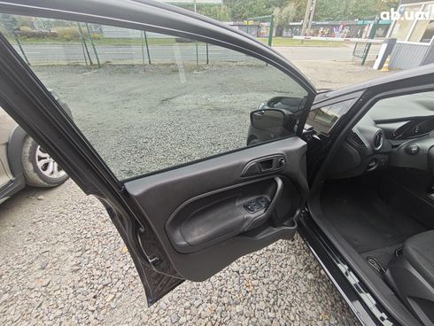 Ford Fiesta 2019 черный - фото 10
