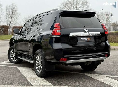 Toyota Land Cruiser Prado 2020 - фото 9