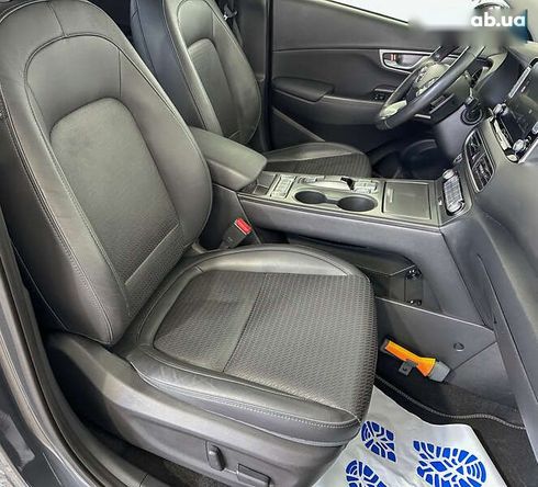 Hyundai Kona Electric 2019 - фото 11