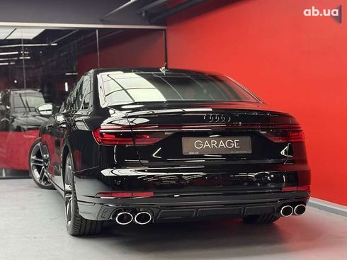 Audi S8 2024 - фото 28