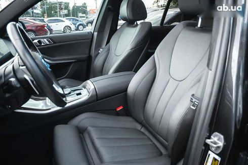 BMW X5 2021 - фото 14