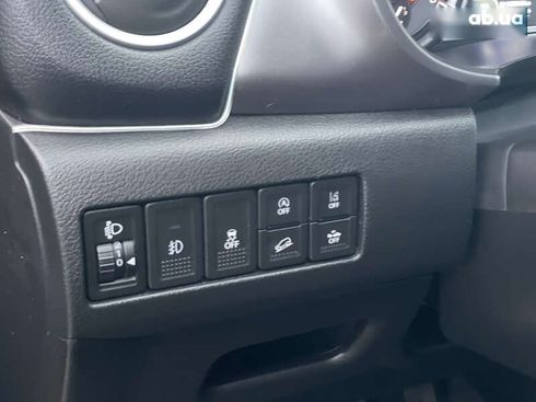 Suzuki Vitara 2019 - фото 20