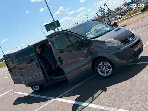 Renault Trafic 2014 серый - фото 26