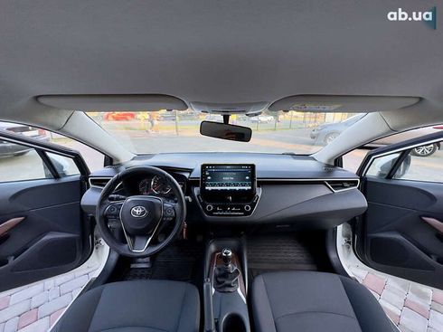 Toyota Corolla 2021 - фото 13