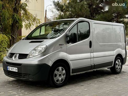 Renault Trafic 2013 - фото 2