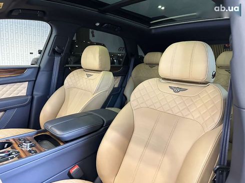 Bentley Bentayga 2018 - фото 29