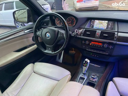 BMW X5 2010 черный - фото 9