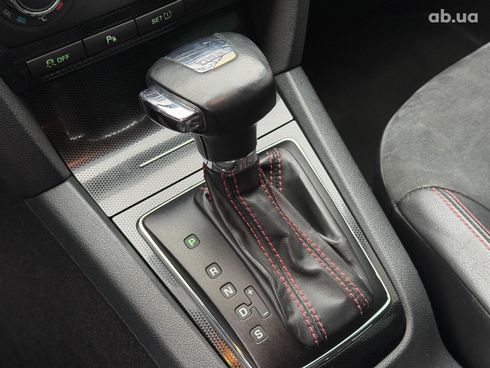 Skoda Octavia 2012 черный - фото 23