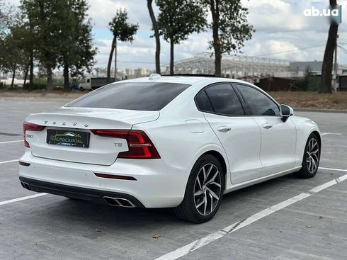 Volvo S60 2019 - фото 13