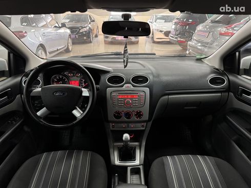 Ford Focus 2008 серебристый - фото 7