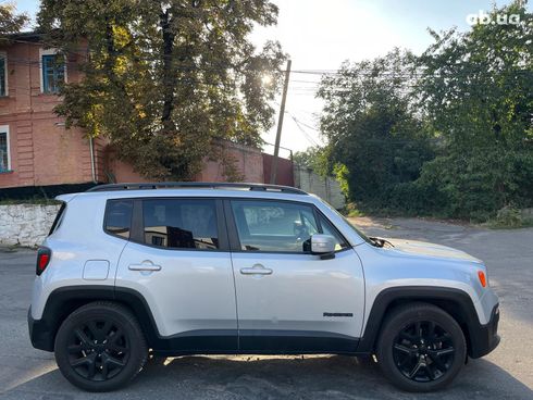 Jeep Renegade 2017 серый - фото 13