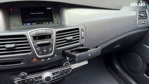 Renault Laguna 2011 - фото 29