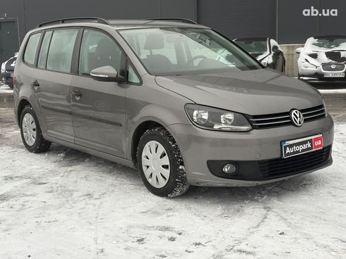 Volkswagen Touran 2011 серый - фото 3