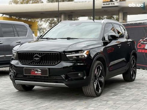 Volvo XC40 2022 - фото 6