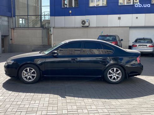 Subaru Legacy 2005 черный - фото 8