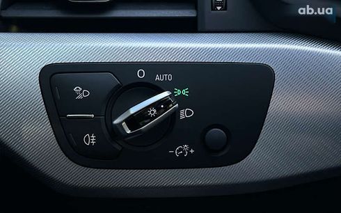 Audi A4 2016 - фото 26