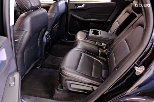 Ford Escape 2022 черный - фото 9