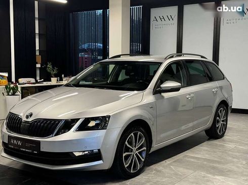 Skoda Octavia 2017 - фото 7