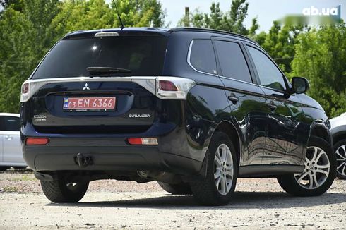 Mitsubishi Outlander 2013 - фото 11