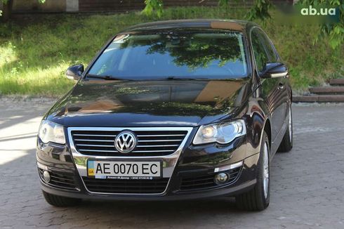 Volkswagen Passat 2009 - фото 2