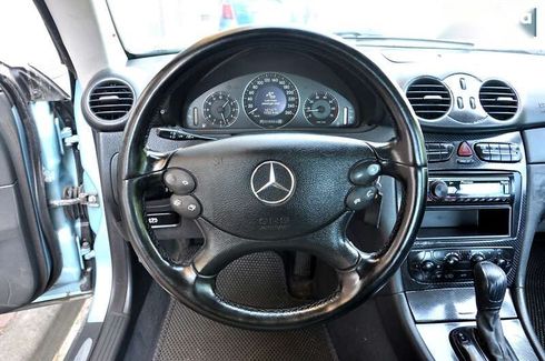 Mercedes-Benz CLK-Класс 2003 - фото 28