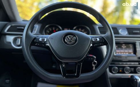 Volkswagen Passat 2016 - фото 20