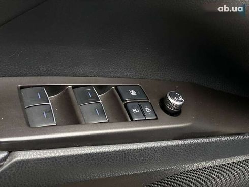 Toyota Camry 2020 - фото 27
