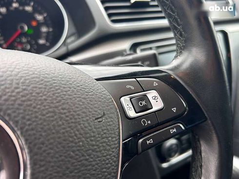 Volkswagen Passat 2016 - фото 20