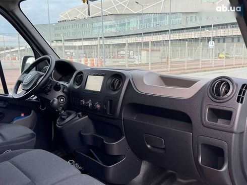 Renault Master 2017 - фото 21