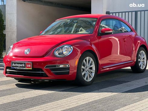 Volkswagen Beetle 2016 красный - фото 7