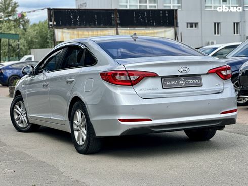 Hyundai Sonata 2015 серый - фото 3