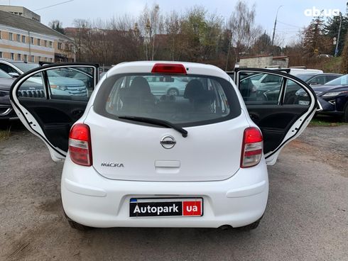 Nissan Micra 2014 белый - фото 12