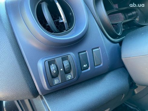 Mercedes-Benz B-Класс 2016 черный - фото 35