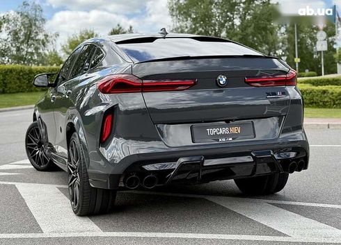 BMW X6 M 2022 - фото 12